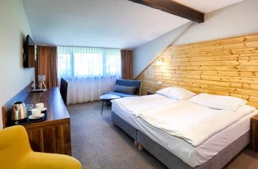 Comfort Superior -huone puisilla yksityiskohdilla